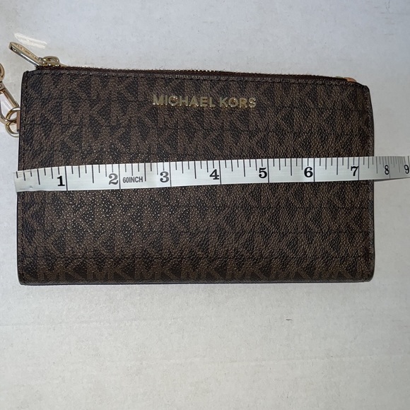 Michael Kors signature logo Jetset double zipper wristlet - Picture 8 of 9